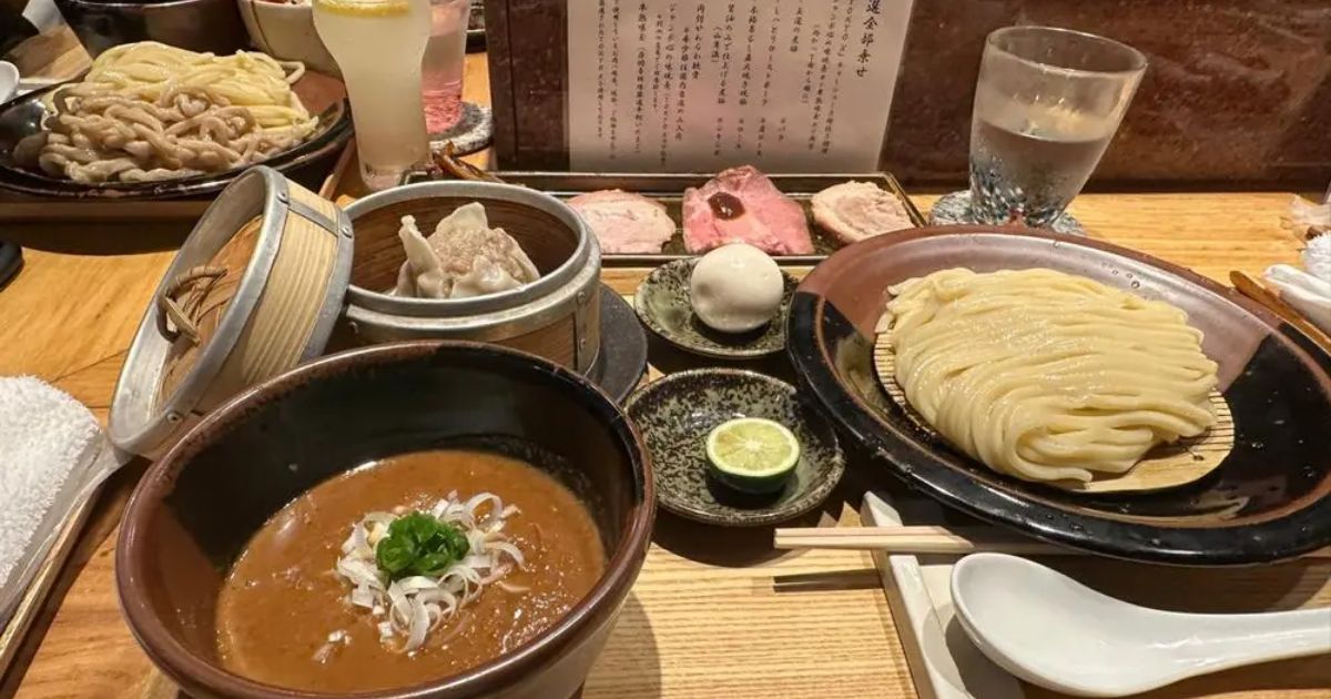 バウンティーハンター　中華蕎麦とみ田　とみ田 メニュー一覧：中華蕎麦 とみ田 - Retty（レッティ） 日本最大級の実名