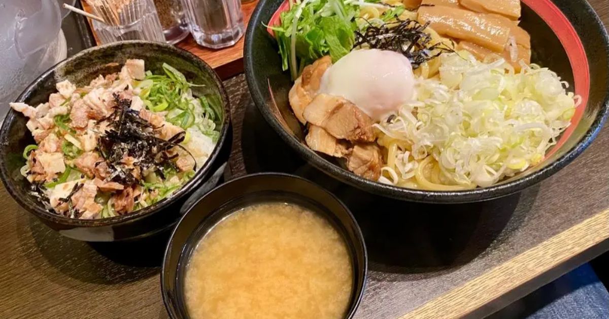 油そば総本店 新宿東口アルタ裏（新宿東口・歌舞伎町/油そば） - Retty