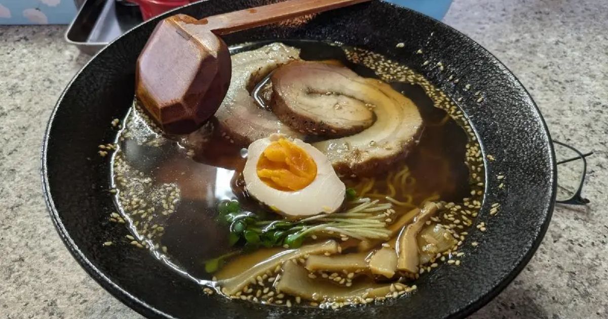 志穂 いのちの壱 ① 鈴鹿市】「一歩」ラーメンぐんじから完全独立！絶品の塩ラーメンを食べ