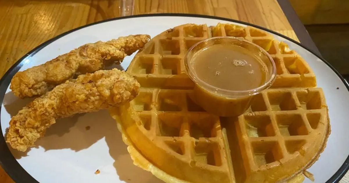 CC's Chicken & Waffles（北谷/カリフォルニア料理） - Retty