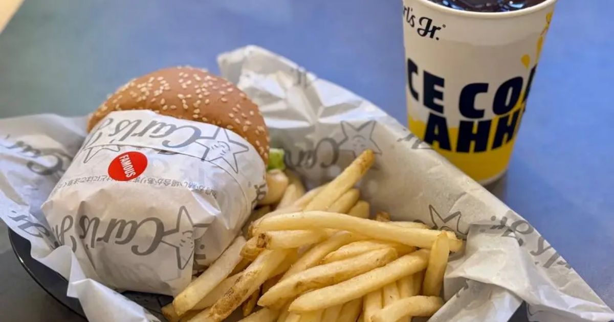 カールスジュニア ダイバーシティ東京 プラザレストラン（お台場