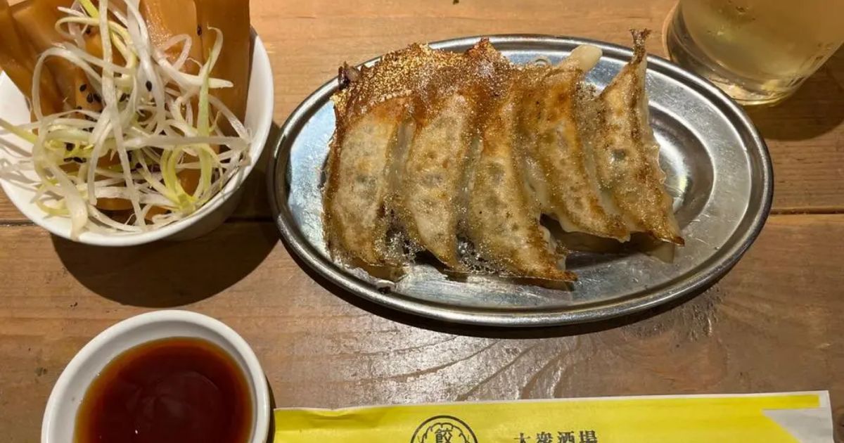 餃子男～ギョウザマン～ 肴町店 - 浜松餃子×大衆居酒屋