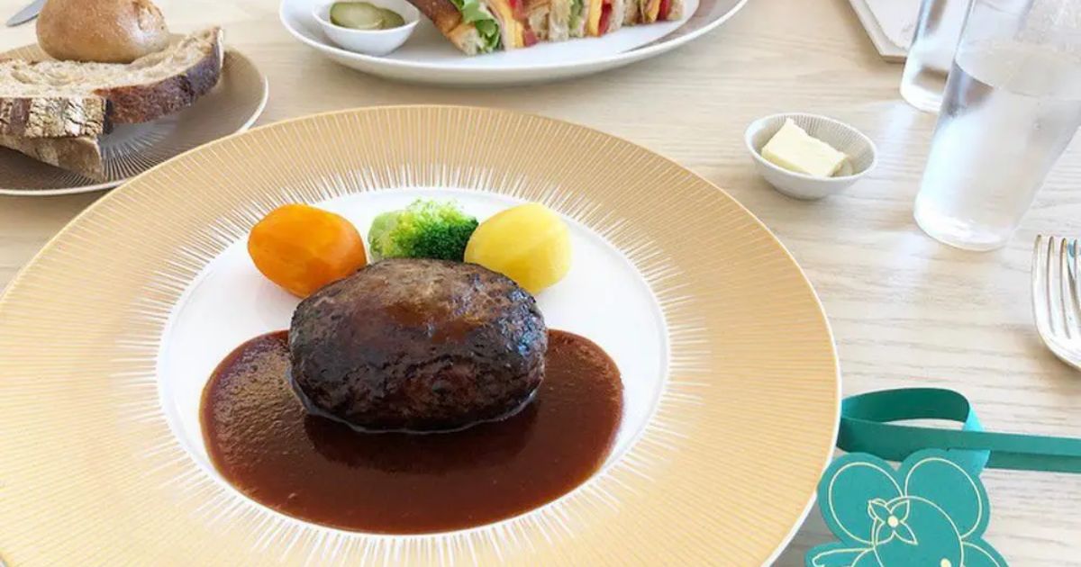 Le Cafe V ルイ ヴィトン メゾン 大阪御堂筋 心斎橋 カフェ Retty