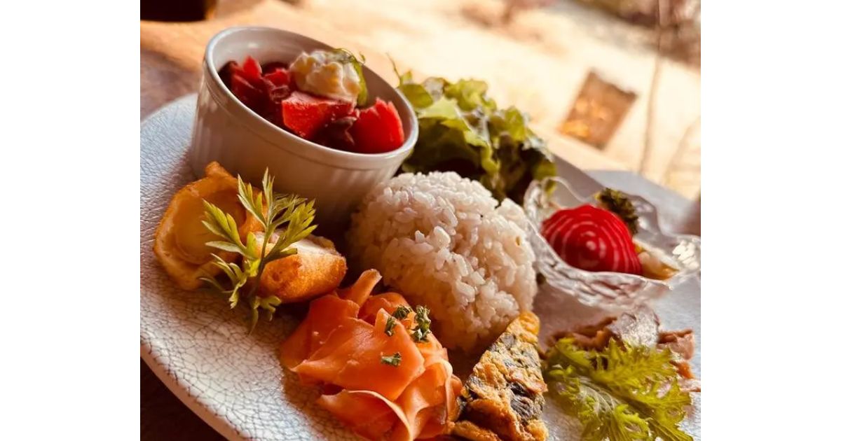 古民家 Cafe ＆ Gallery Kaya（水戸/カフェ） - Retty（レッティ）