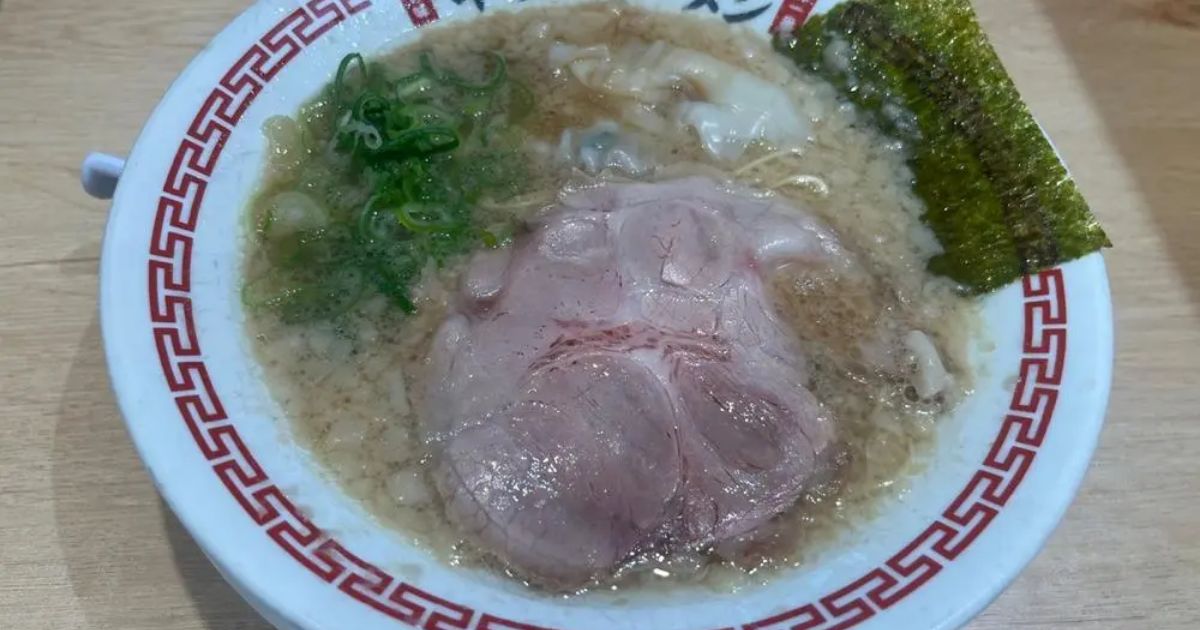 幸ちゃんラーメン 博多駅筑紫口店（博多駅博多口/とんこつ